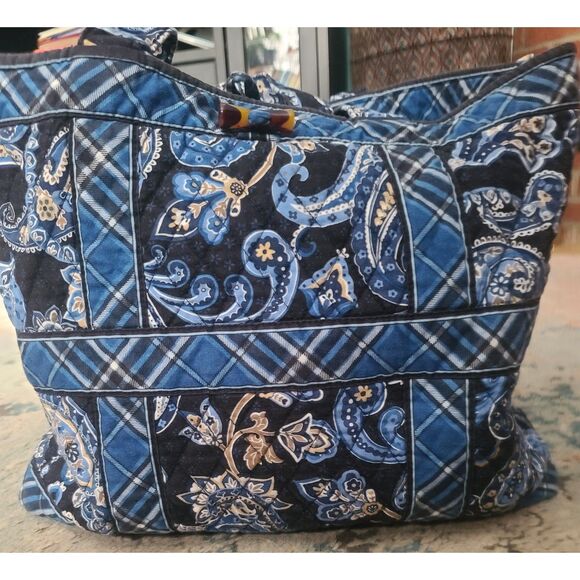 Vintage Vera Bradley Windsor Navy Blue 2006 Retired Pattern Small Toggle Tote‎ - Picture 1 of 9